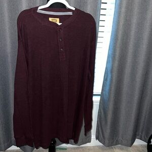 Burgundy long sleeve knit shirt